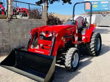 1635 Tractor Loader Front Driverside View