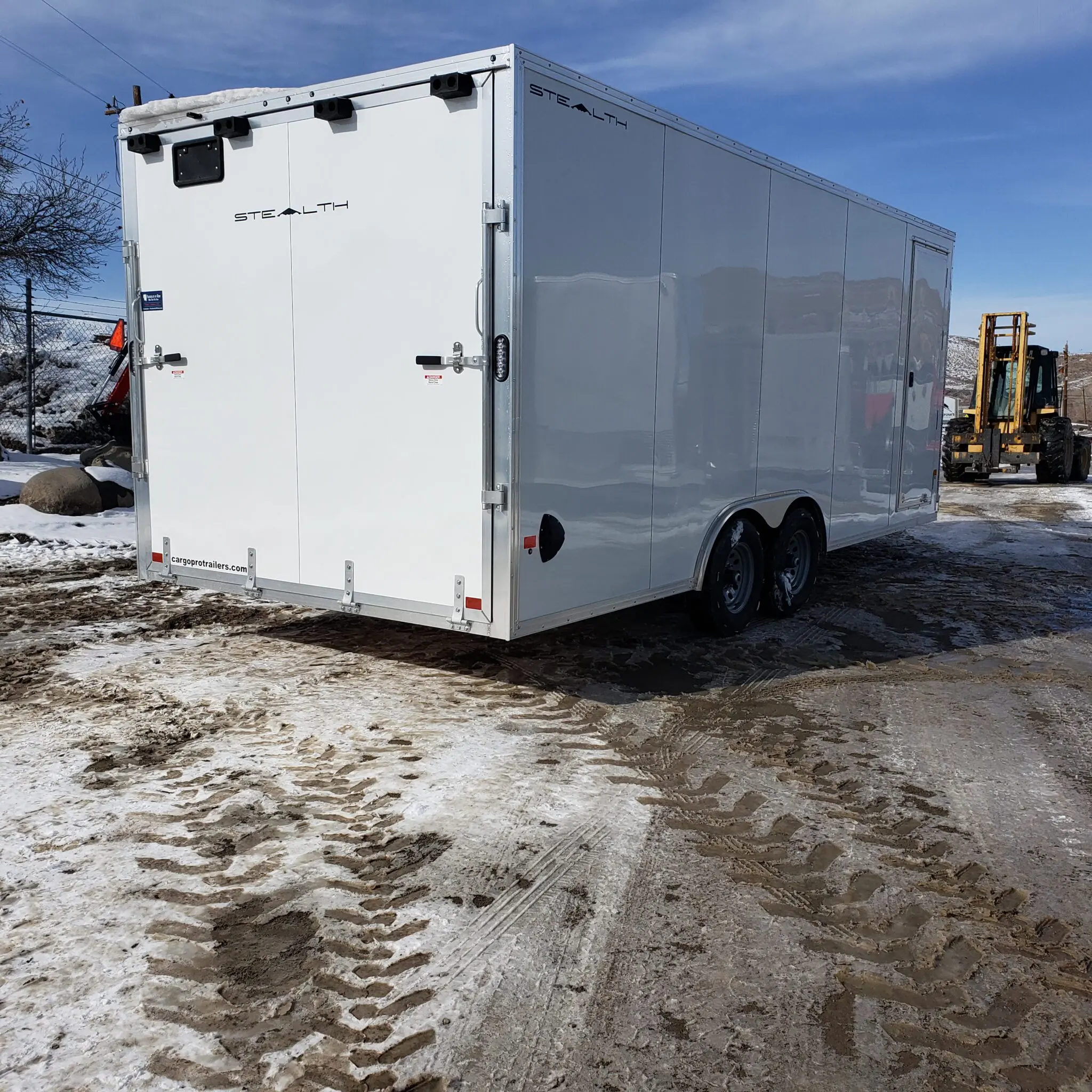 2026 CargoPro 8.5'x20' V-Nose Stealth Enclosed Car Hauler XLT - Image 8