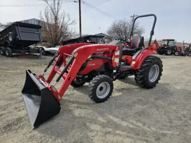 2025 Mahindra 1640 Tractor with Loader