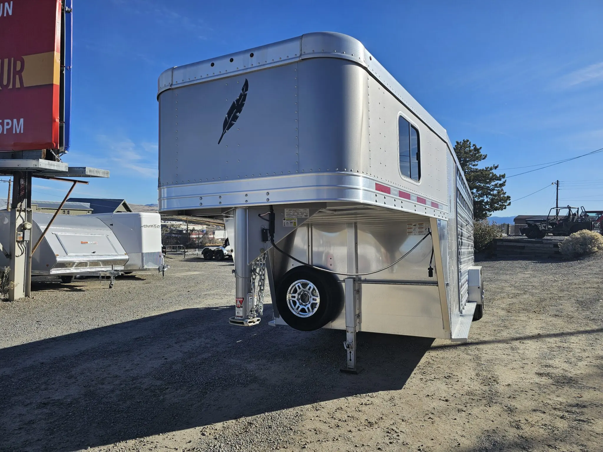 2023 Featherlite 8413 7'x20' Stock Trailer - Image 4