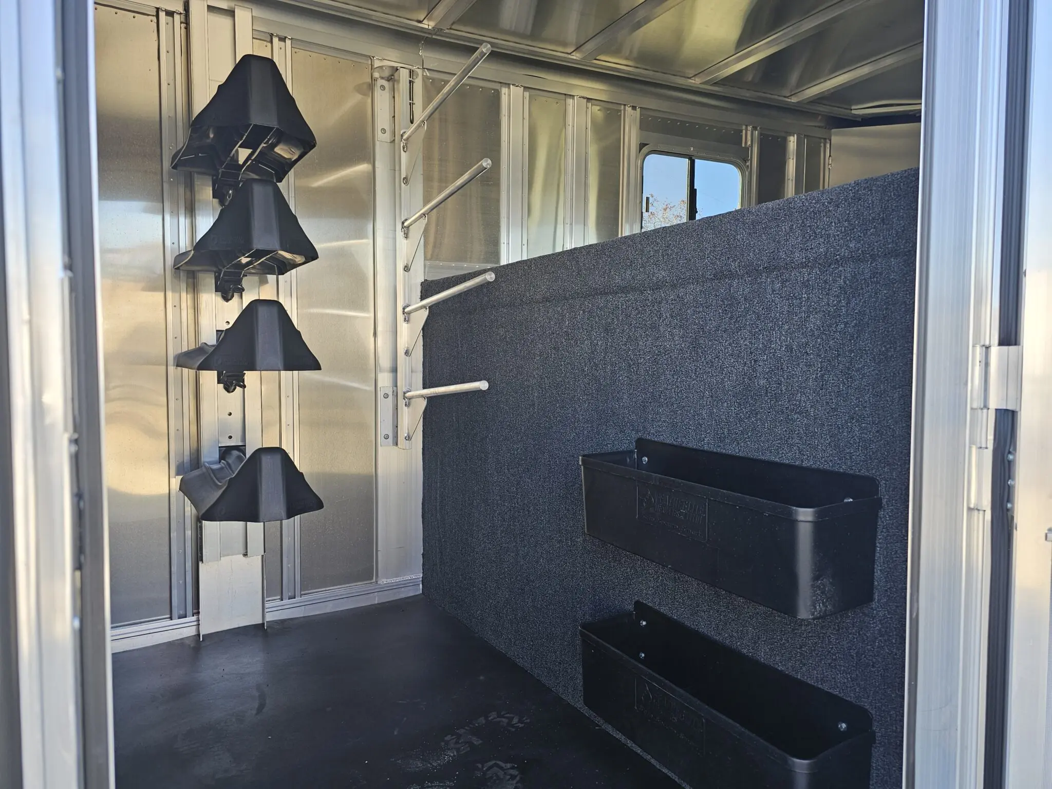 2023 Featherlite 8413 7'x20' Stock Trailer - Image 14