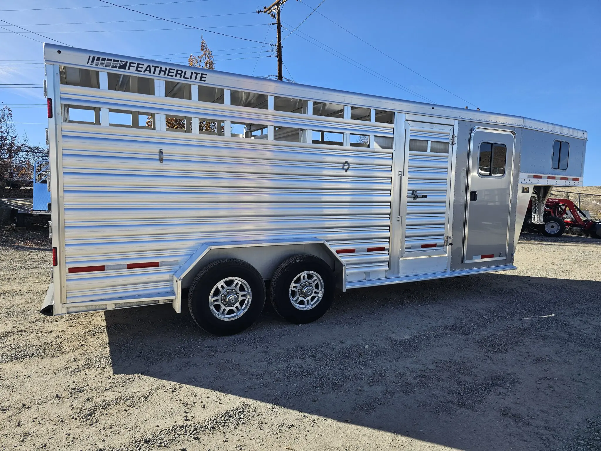2023 Featherlite 8413 7'x20' Stock Trailer