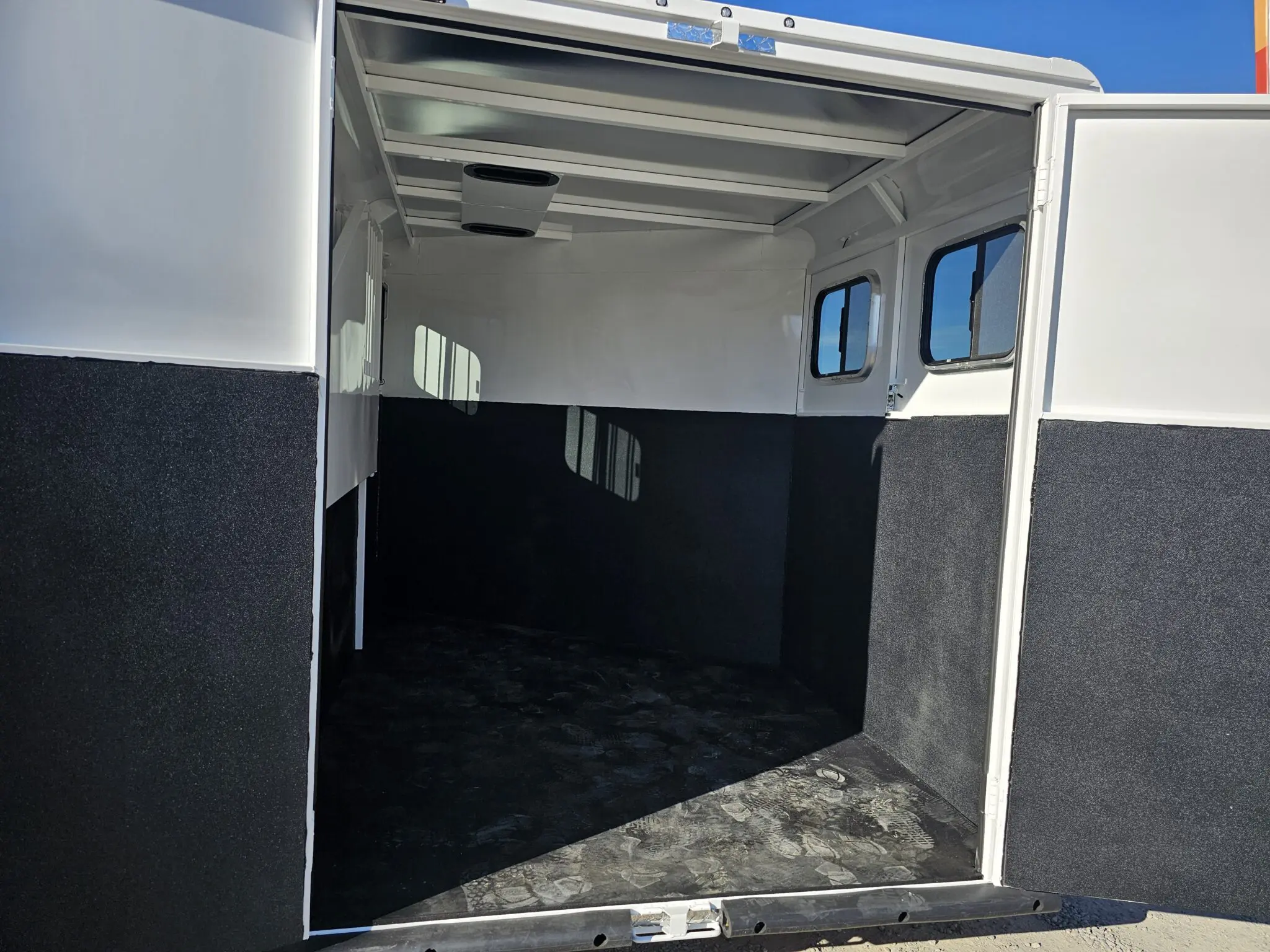 2026 Trails West Adventure II MX 2 Horse Trailer - Image 11