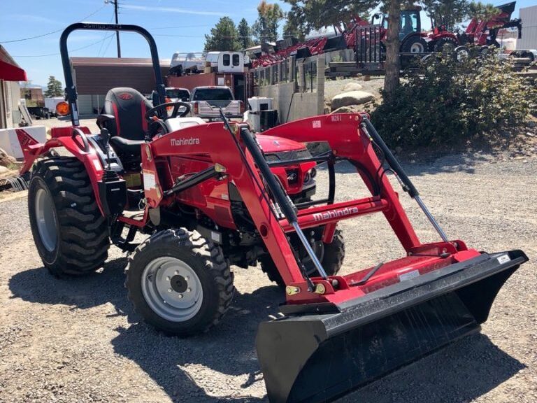 2018 Mahindra 1626 Tractor Left Front View